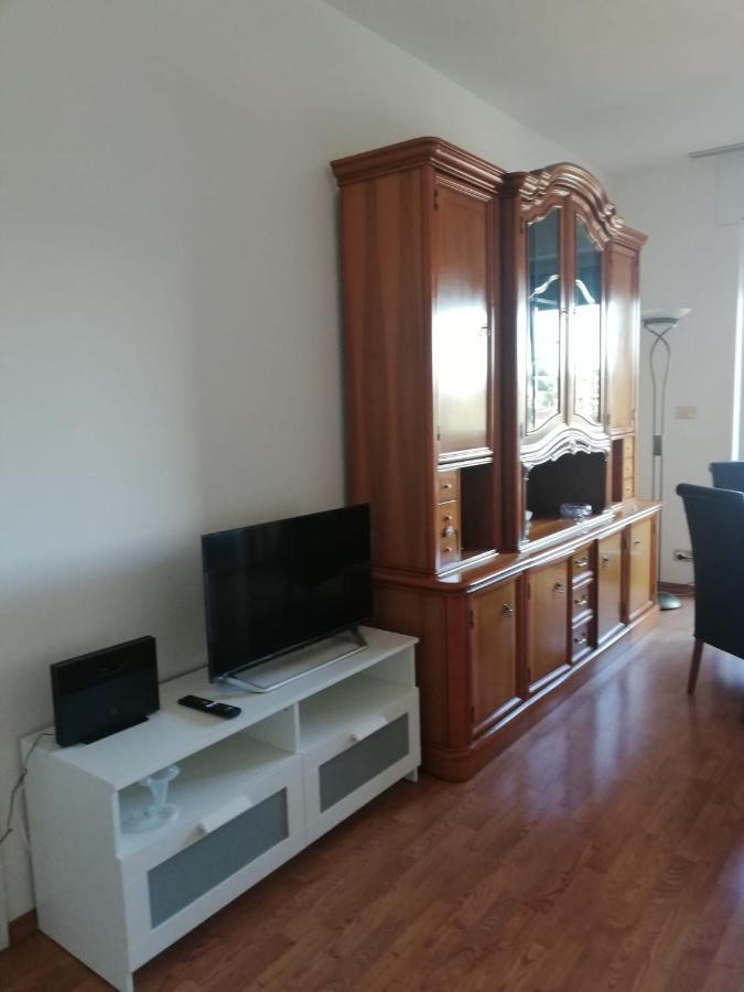 Nino E Issi Apartment Terst Exteriér fotografie